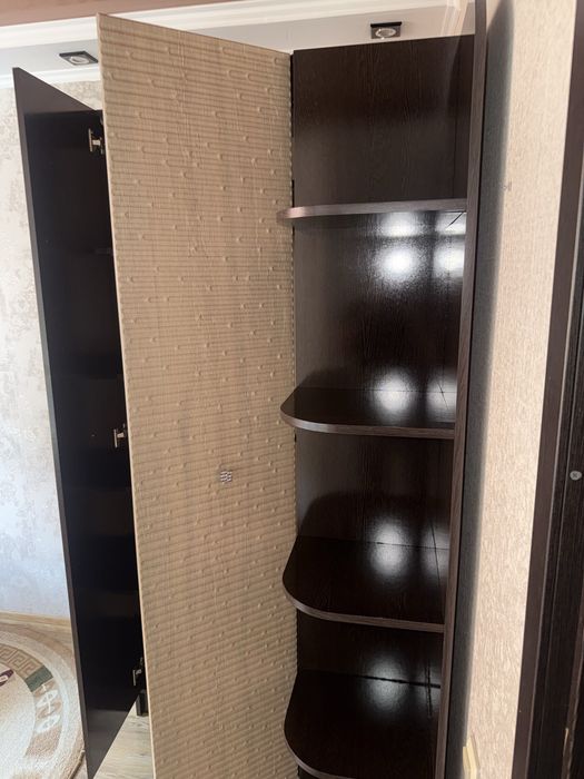 Продам шкаф для спальни