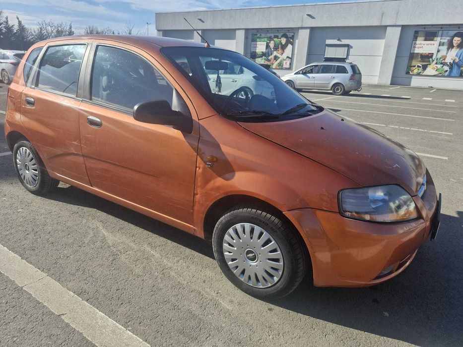 Vand Chevrolet Kalos an 2005 1.2 benzina