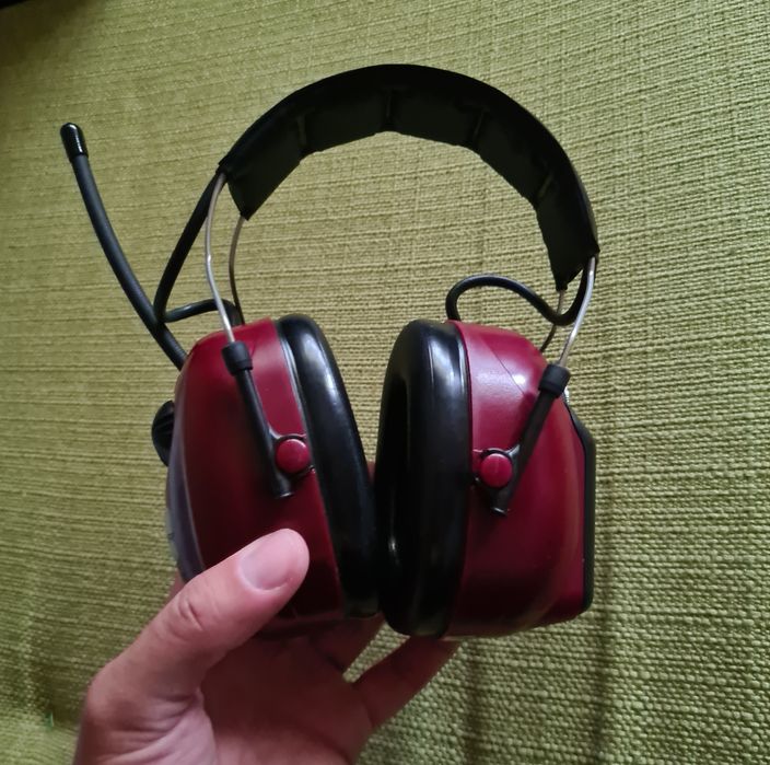 Casti Antifonare Zgomot Antifoane 3M Peltor Cu Radio FM