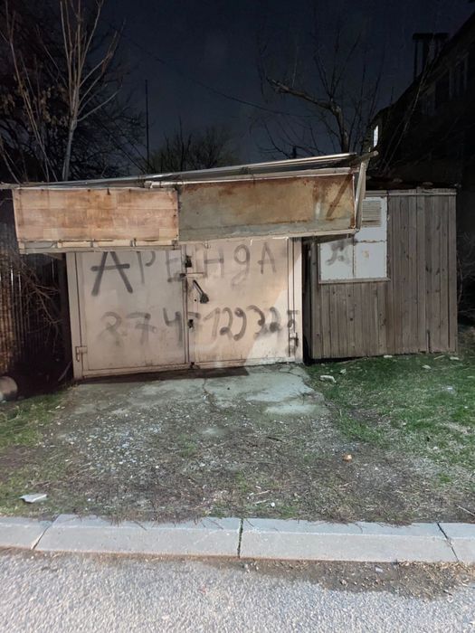 Продам гараж срочно торг есть