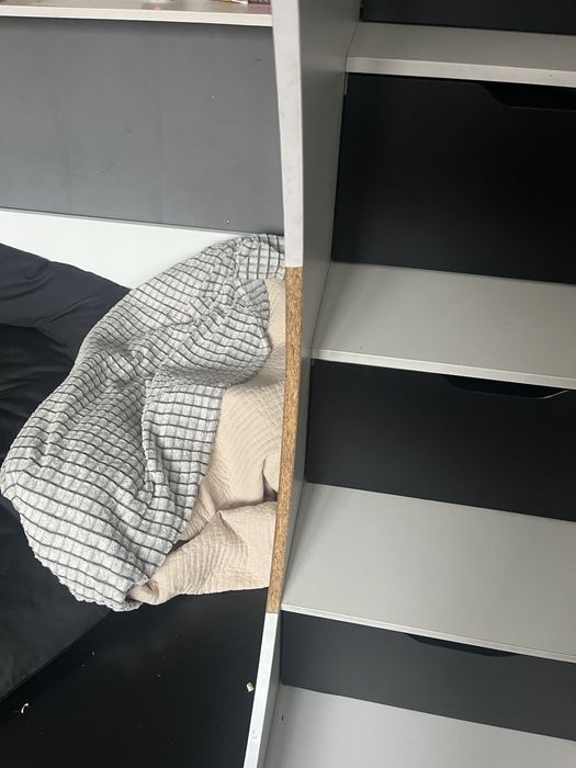 Продам кровать двух ярусную