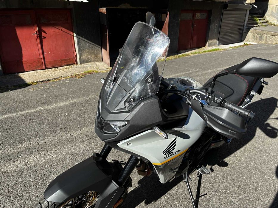 Vand Honda Transalp XL750, 2025, 2543km, 53000 RON