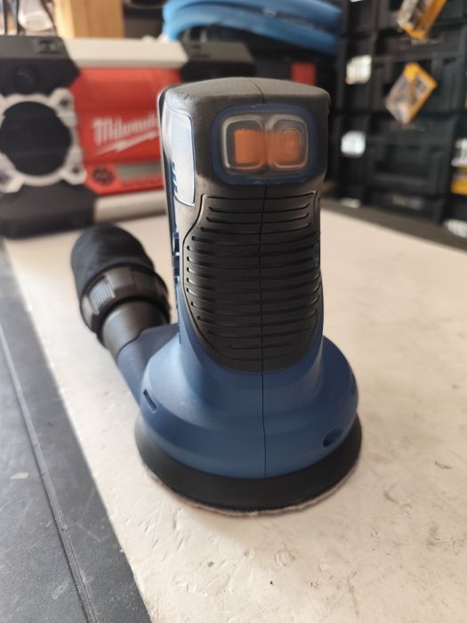 Акумулаторен ексцентършлайф виброшлайф DEXTER +2Ah