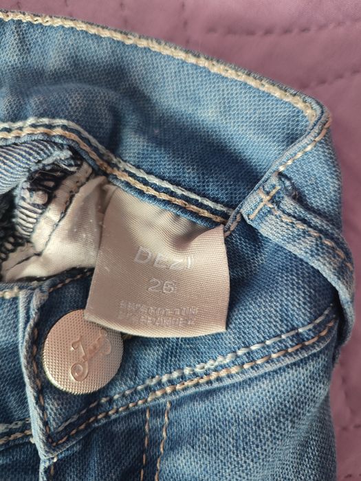 Дънки за момиче.