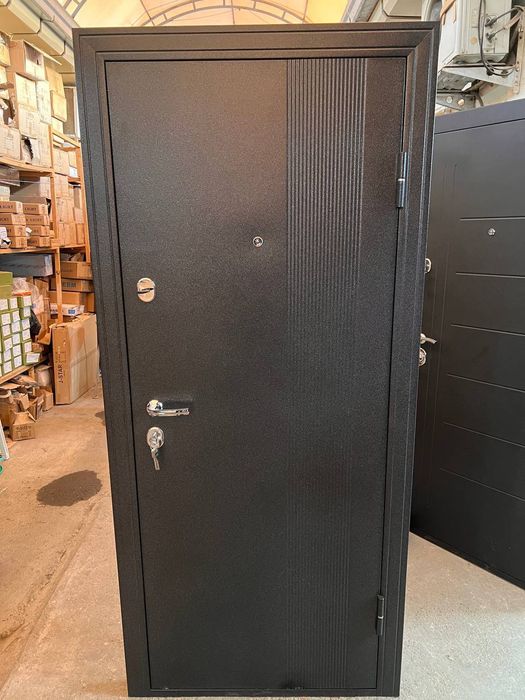 Китайские входные двери в большом ассортименте