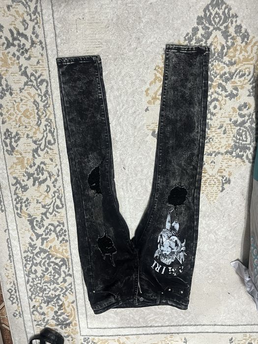 Amiri Джинсы Б/у……………