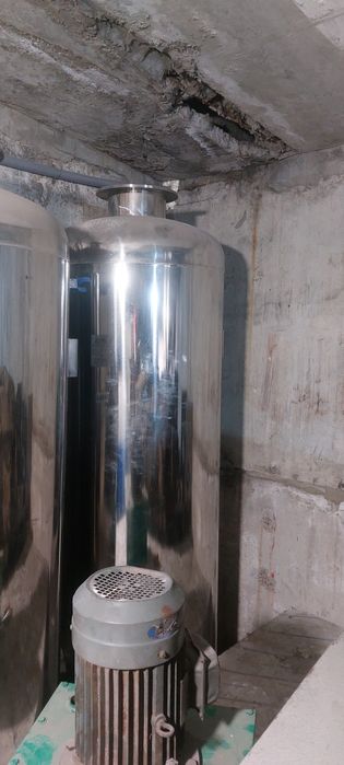 Продам емкости из нержавейки.