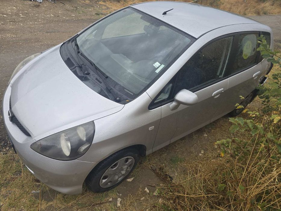 Хонда джаз На части