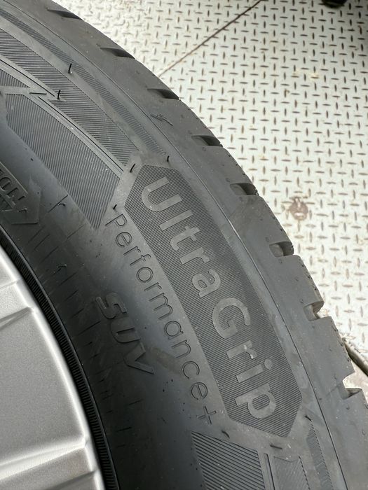 Зимни гуми с джанти 235/60R19 107H XL