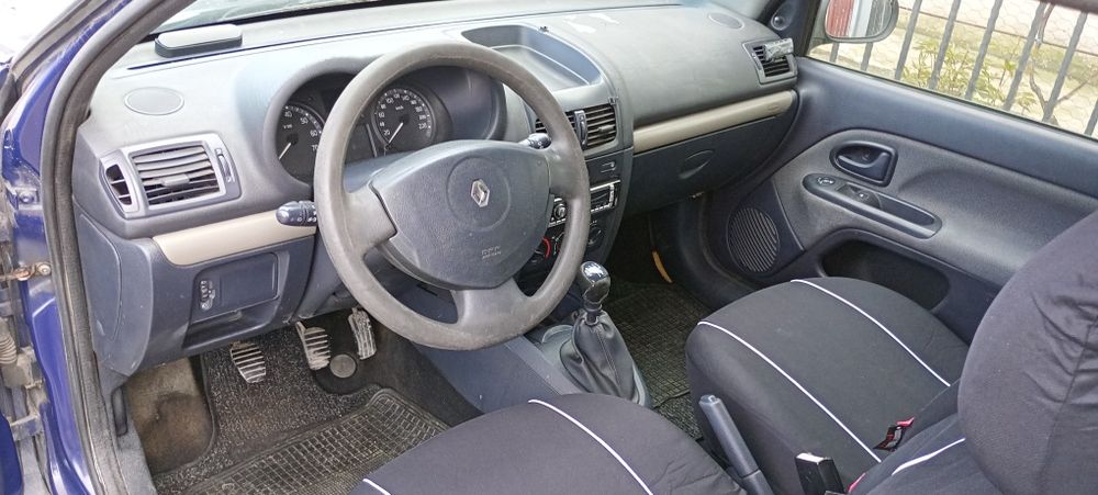De vânzare  Renault Clio 1.200 benzina 2004