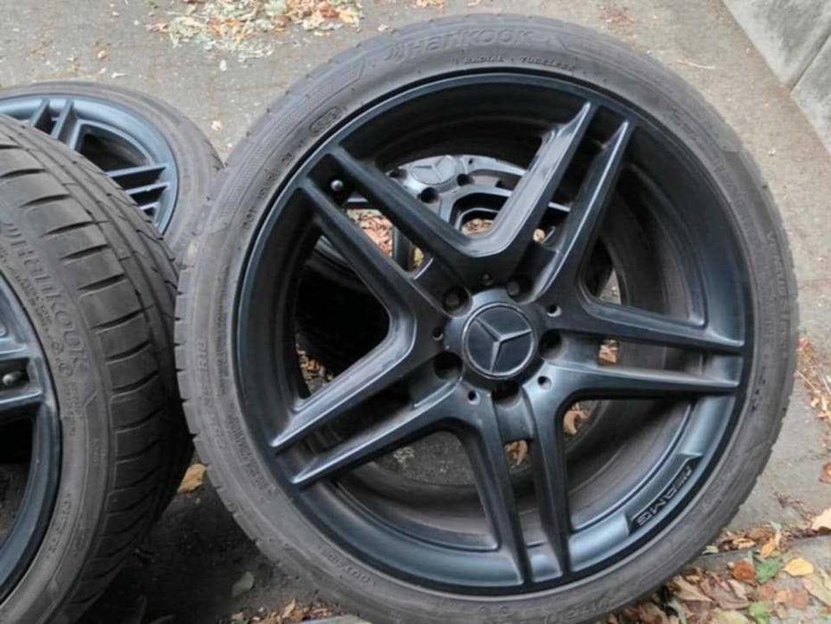 Джанти Mercedes AMG