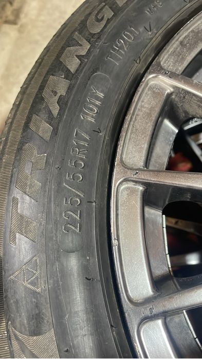 диска с шинами состояние хорошие