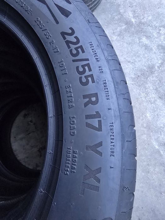 4 Anvelope Vară Continental  Contact6 225/55 R17XL Impecabile  DOT3523.