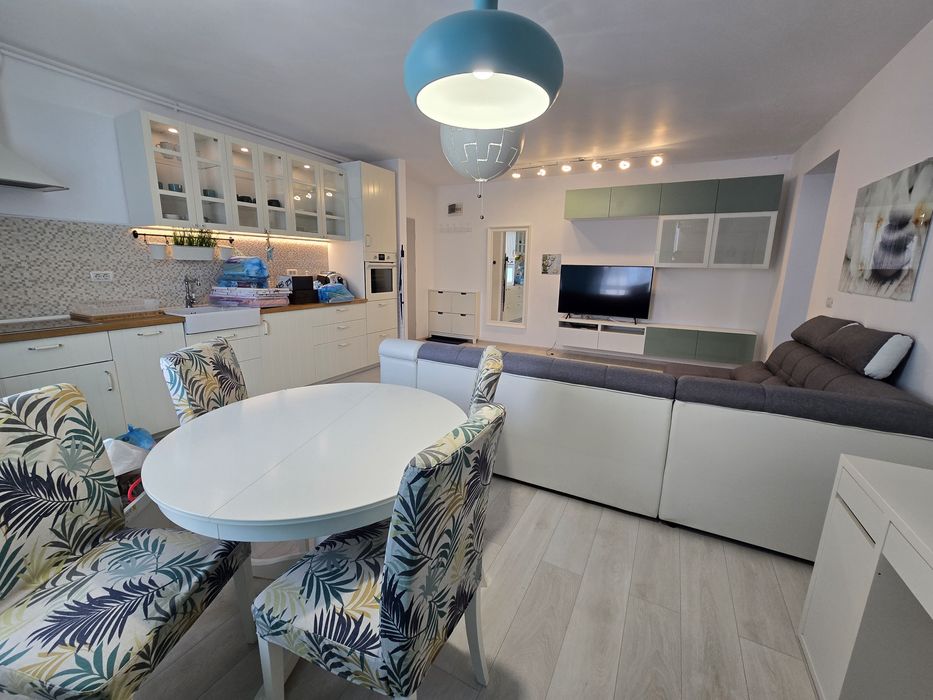 Inchiriez apartament 2 camere