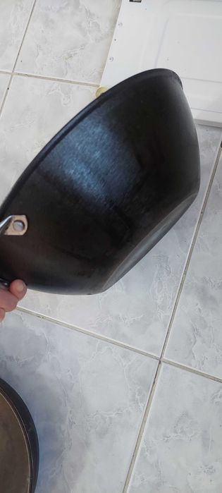 Казан и сковорода. Чашка. . Форма для выпечки Бу