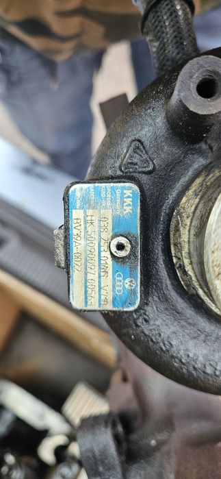 VW PASSAT B6 2.0 TDI 140 коня На Части