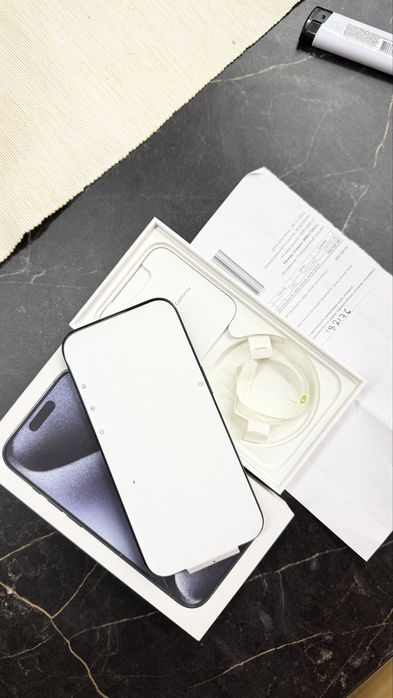 Продам iphone 15 pro 128 gb sim+esim