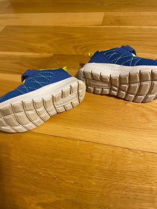 Adidasi Champion marimea 22