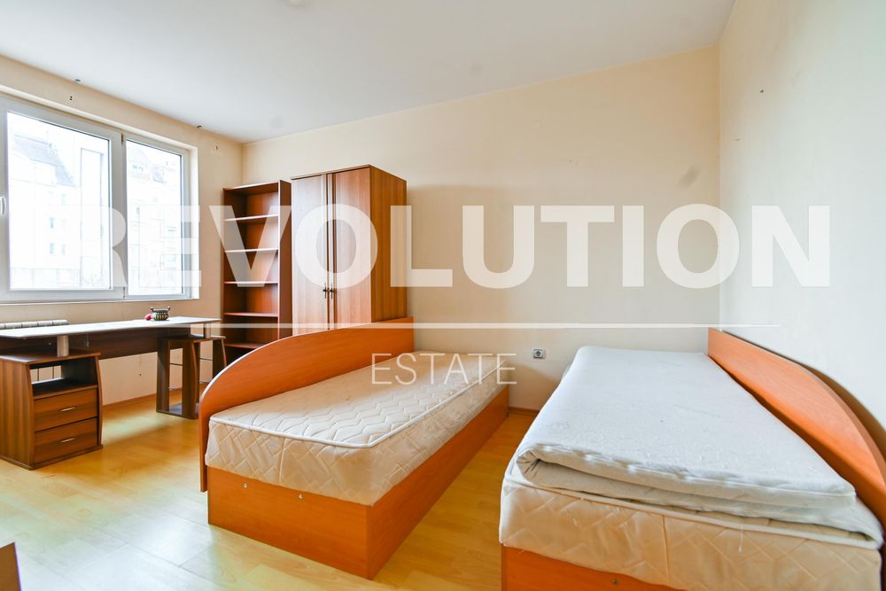 Дава се под наем Тристаен апартамент в София, Дианабад - 102 кв.м за 818 € - Снимка #5