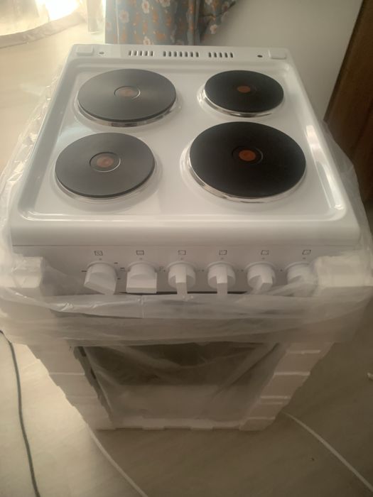 Продам электроплиту ARTEL