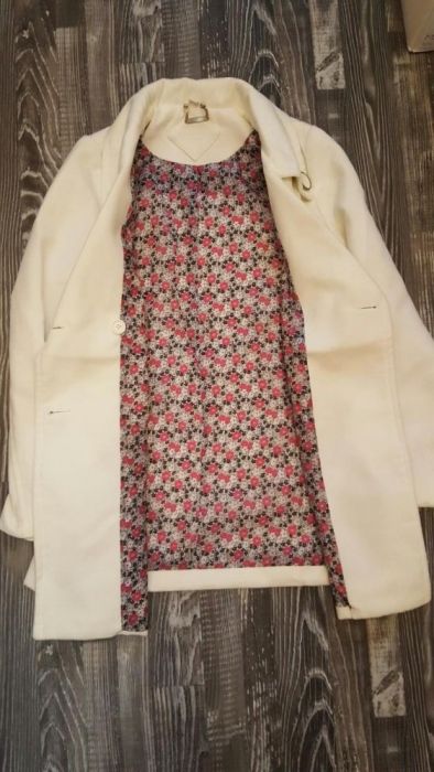 Пальто женское .