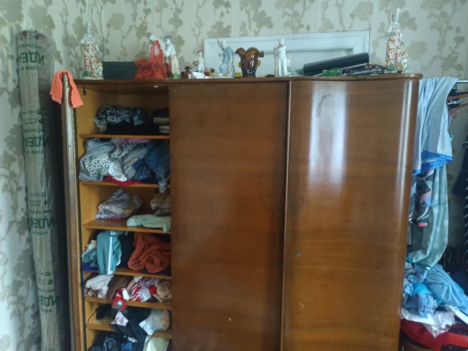 Отдам даром мебель