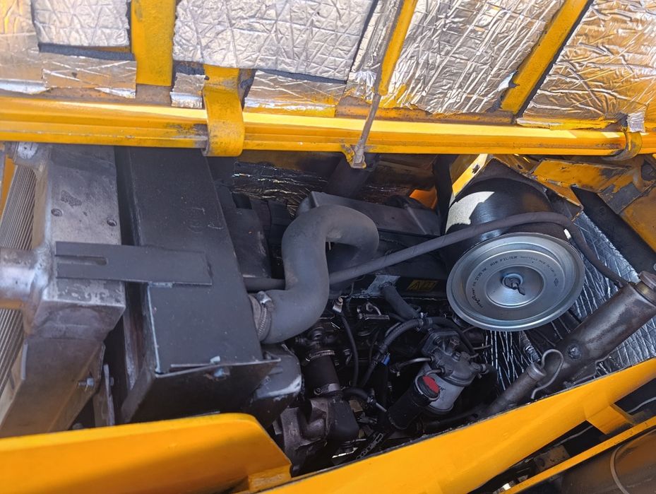 Продам экскаватор погрузчик