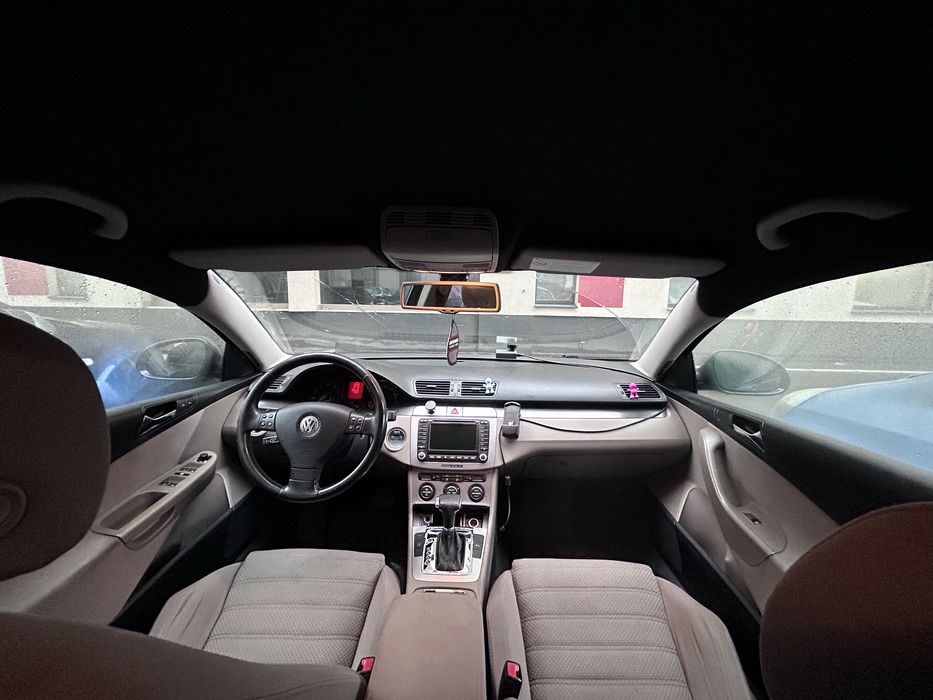 Volkswagen Passat B6 2.0 fsi cu cutie automata