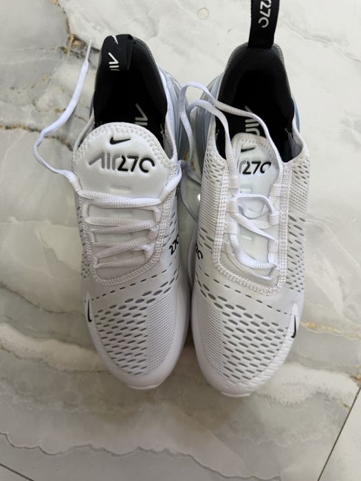 Adidasi nike 270 nr 42.5