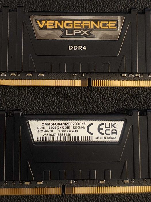 128GB / 64Gb Memorie RAM XPG DDR4 3200mhz 32Gbx2 Spectrix RGB