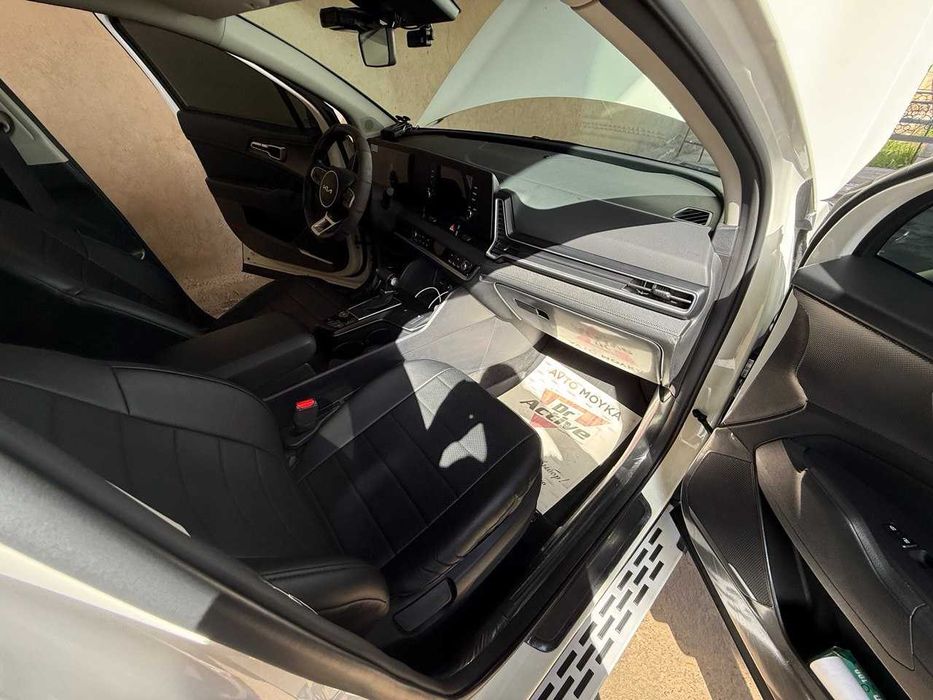 Продам Kia Sportage