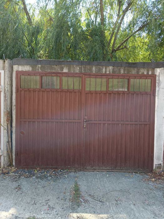 Inchiriez garaj zona Bucovina