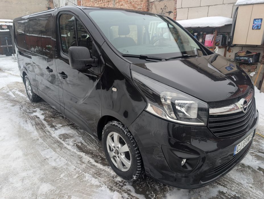 Opel Vivaro 8+1, 2017