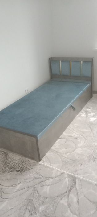 Кровать односпальная