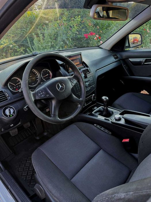 Mercedes Benz C220 w204