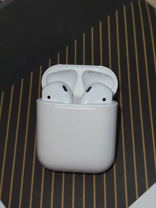 AirPods 2   б/у