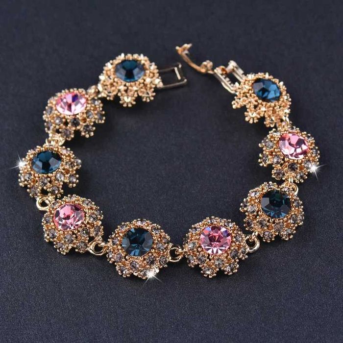 Браслеты.6 видов