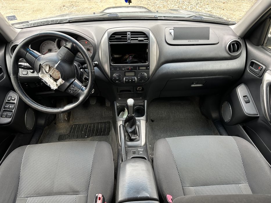 Тойота Рав4 Toyota Rav4 2.0 116 кс На части!