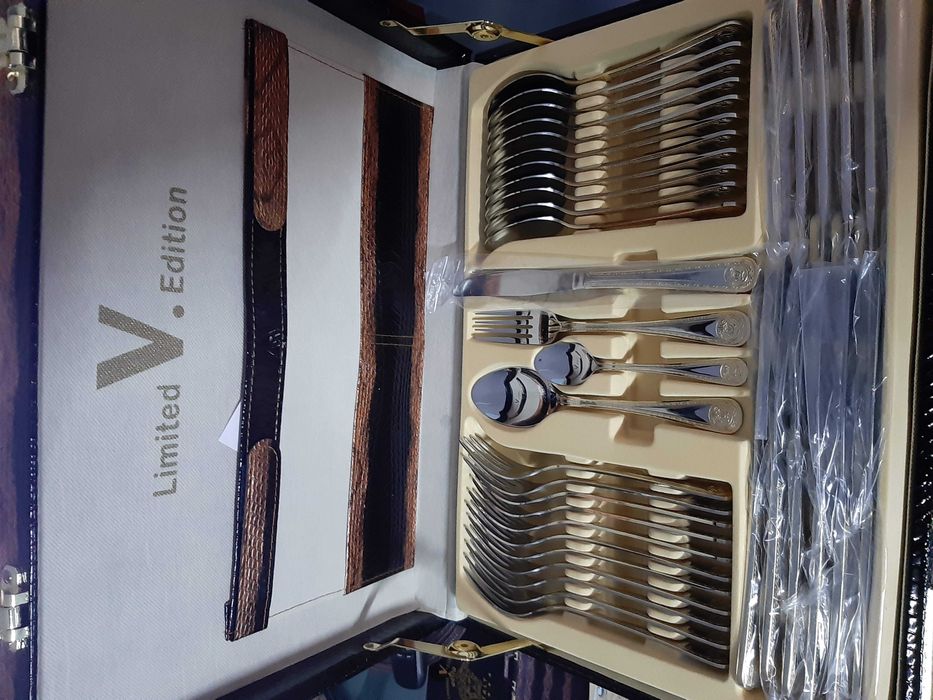 SET 72 Piese Tacamuri Limited Edition
