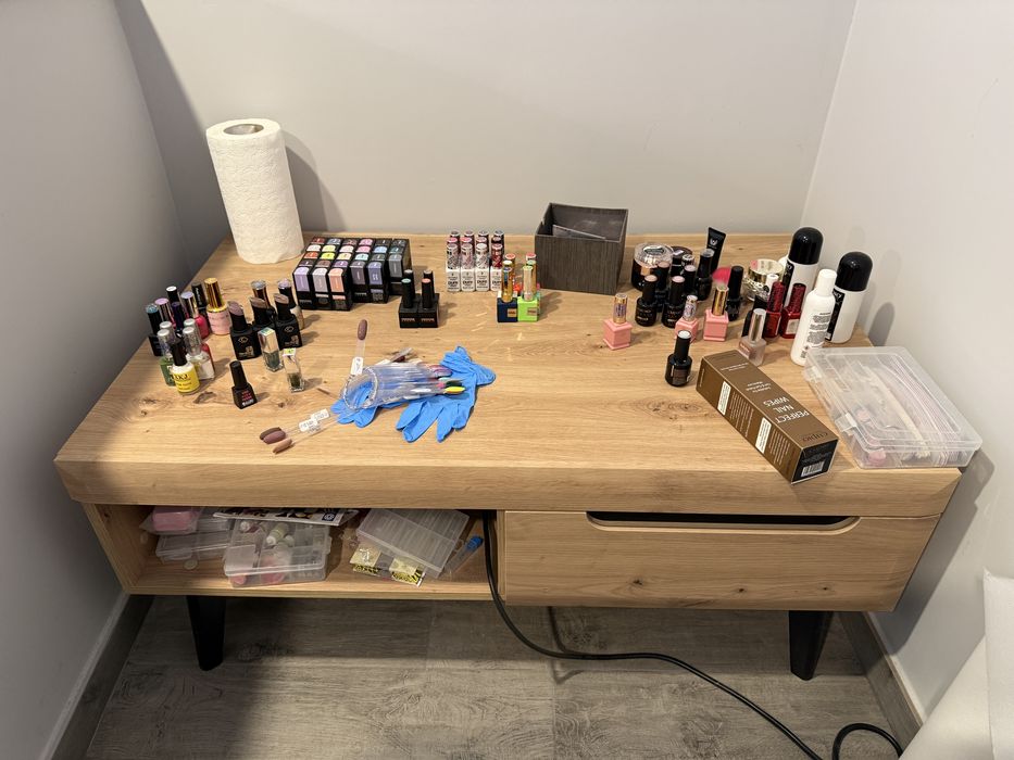 Set mobilier living (comodă TV + dulap + măsuță)