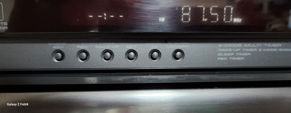 Sistem  Pioneer cu telecomandă