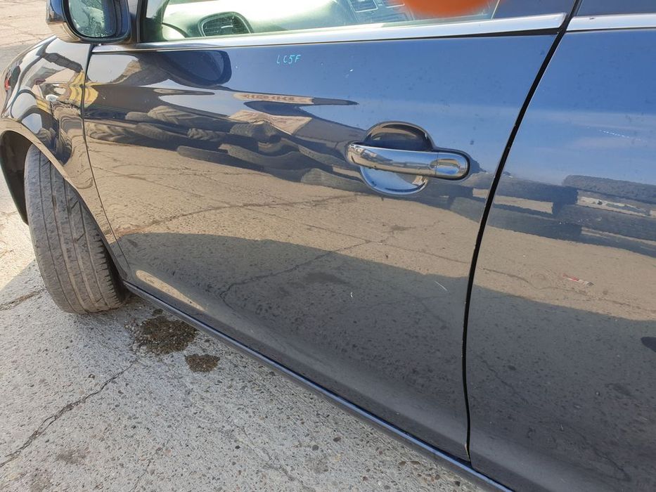 Usa Usi Portiera Portiere Stanga Fata Dezechipata VW Golf 6 Break Combi 2008 - 2014 Culoare LC5F