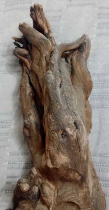 Sculptura naiva in lemn driftwood 50 cm. lungime