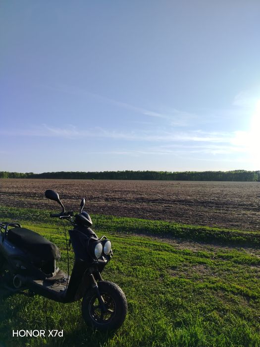 Продам скутор 150кб 85тыс