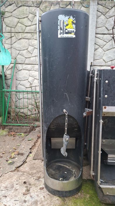 Hranitoare porci automate/Boxe fatare/Podele