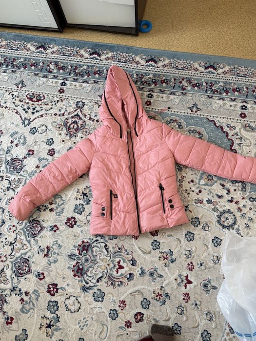 Куртка женская S размер