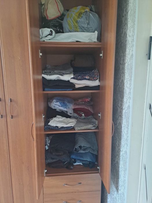 Шкаф для прихожей,спальни
