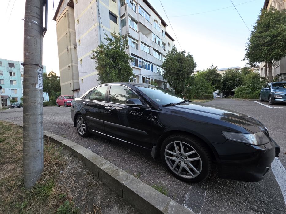 Honda Accord CL9