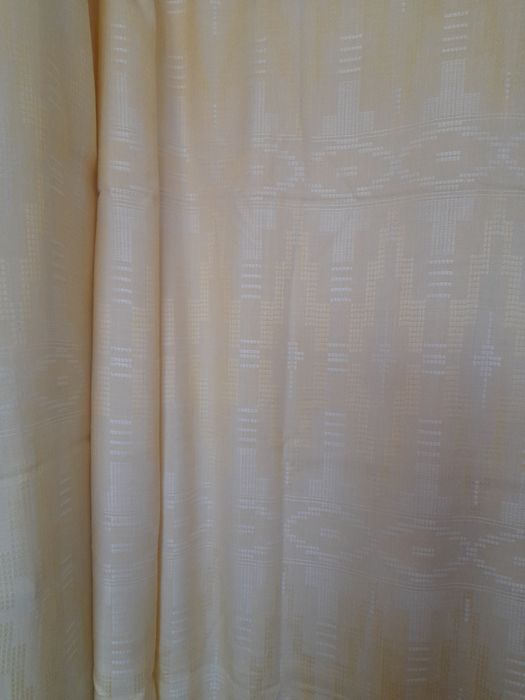 Продаются шторы.