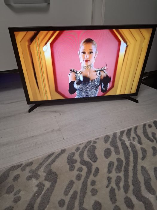Televizor Smart Samsung 32 inch (80 cm)  model UE32J5200AW